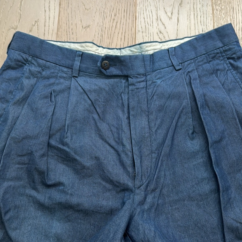 Men’s Brioni cotton sports pant. 34 waist